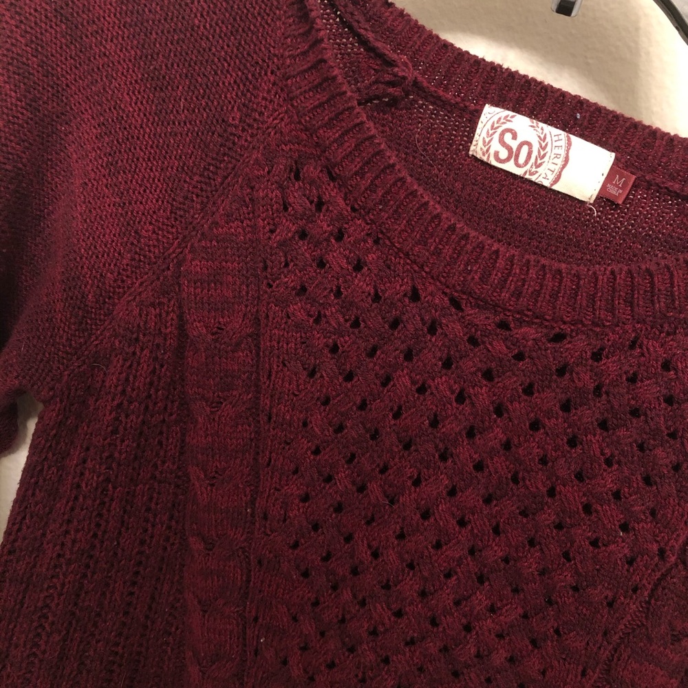 Maroon sweater ๐ - Picture 2 of 3